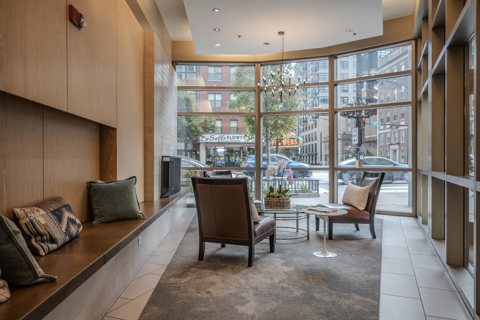 150 W Superior Street 1106