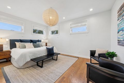 Tiny photo for 2237 N Hoyne Avenue #3N, Chicago, IL 60647 (MLS # 12516548)