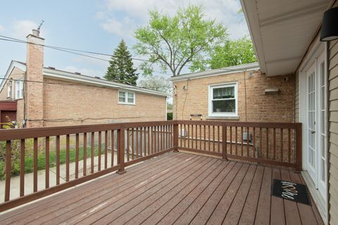 Tiny photo for 15330 Ingleside Avenue, South Holland, IL 60473 (MLS # 12638010)