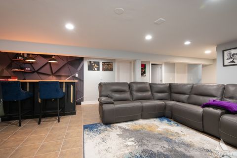 Tiny photo for 15330 Ingleside Avenue, South Holland, IL 60473 (MLS # 12638010)