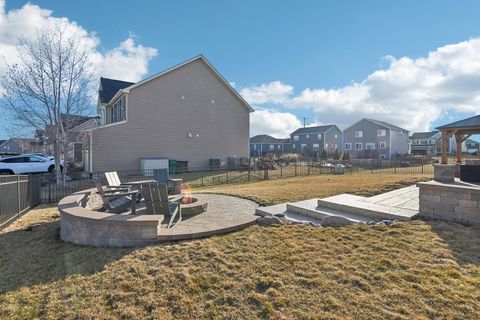 Tiny photo for 415 Cronin Boulevard, Shorewood, IL 60404 (MLS # 12581502)