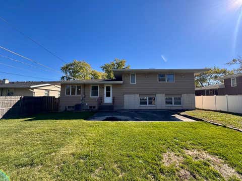 Tiny photo for 19252 Oakwood Avenue, Lansing, IL 60438 (MLS # 12676910)