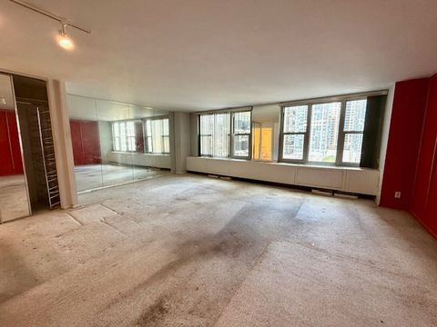 Tiny photo for 400 E Randolph Street #904, Chicago, IL 60601 (MLS # 12476572)