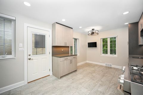 Tiny photo for 721 Lenox Road, Glen Ellyn, IL 60137 (MLS # 12465741)