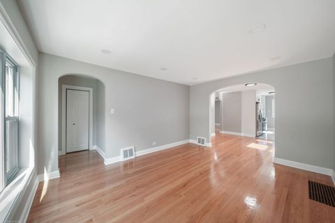 Tiny photo for 14309 S Wabash Avenue, Riverdale, IL 60827 (MLS # 12488554)