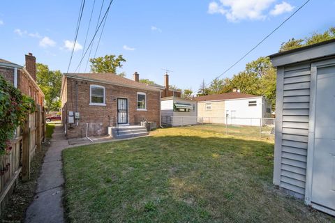 Tiny photo for 14309 S Wabash Avenue, Riverdale, IL 60827 (MLS # 12488554)