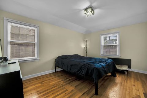 Tiny photo for 2546 W 115th Street, Chicago, IL 60655 (MLS # 12537319)