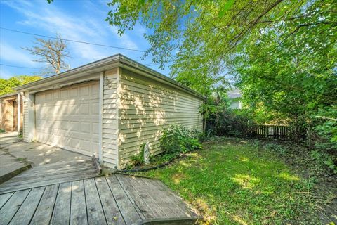Tiny photo for 2546 W 115th Street, Chicago, IL 60655 (MLS # 12537319)