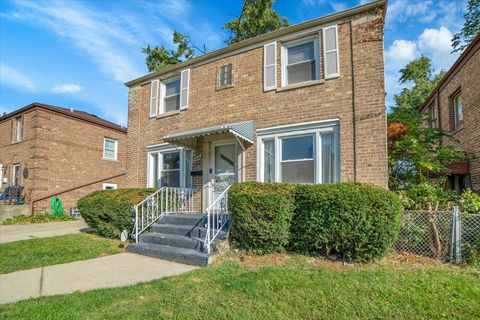 Tiny photo for 2546 W 115th Street, Chicago, IL 60655 (MLS # 12537319)