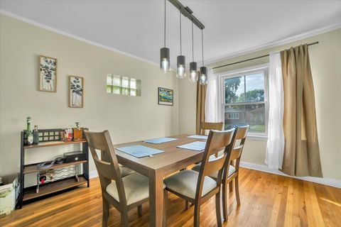 Tiny photo for 2546 W 115th Street, Chicago, IL 60655 (MLS # 12537319)