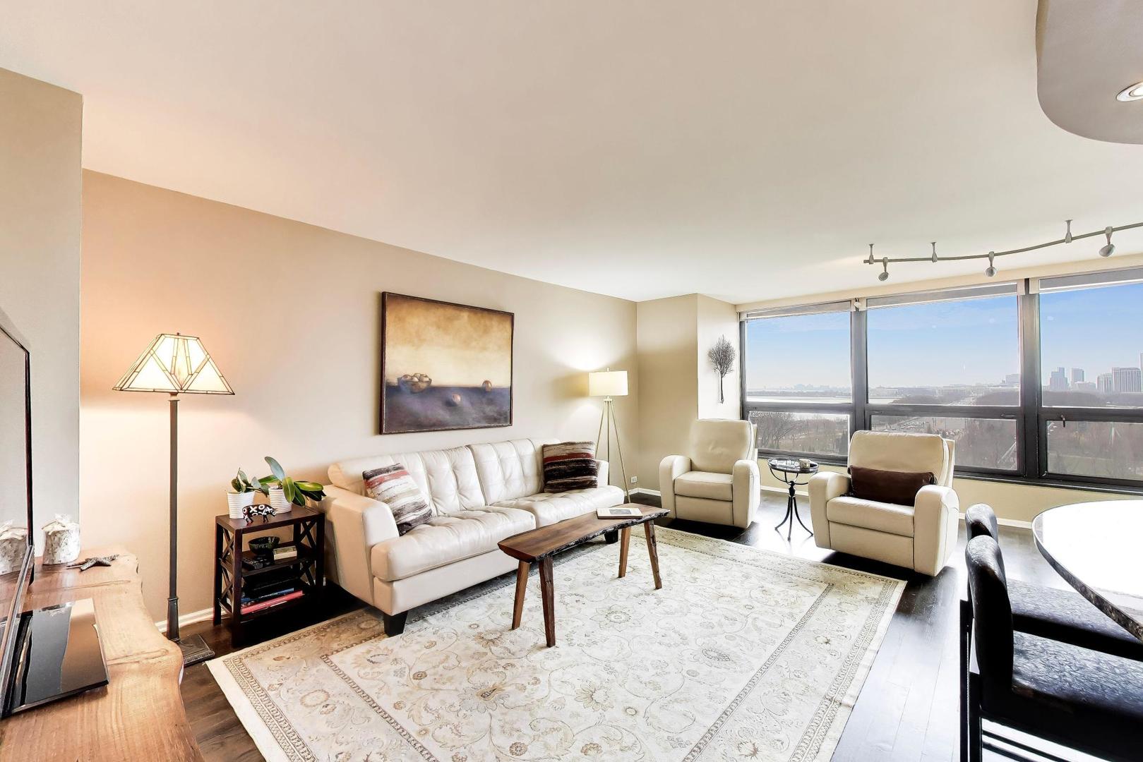 360 E Randolph Street 702