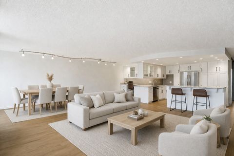 Tiny photo for 1920 N Clark Street #3A, Chicago, IL 60614 (MLS # 12607956)