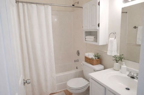 Tiny photo for 727 Nantucket Way, Island Lake, IL 60042 (MLS # 12537074)