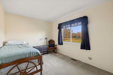 Tiny photo for 46 E Country Club Court, Palatine, IL 60067 (MLS # 12517389)