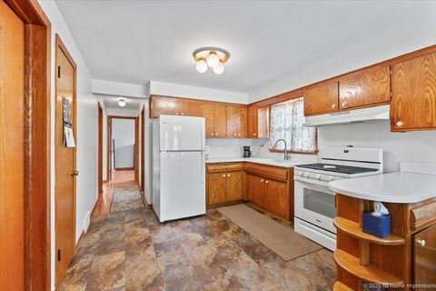 Tiny photo for 11214 S Sacramento Avenue, Chicago, IL 60655 (MLS # 12445997)