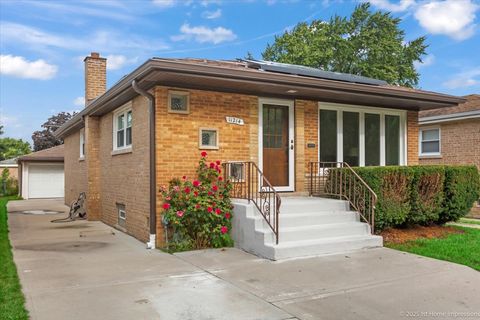 Tiny photo for 11214 S Sacramento Avenue, Chicago, IL 60655 (MLS # 12445997)