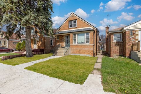 Tiny photo for Chicago, IL 60629 (MLS # 12552531)