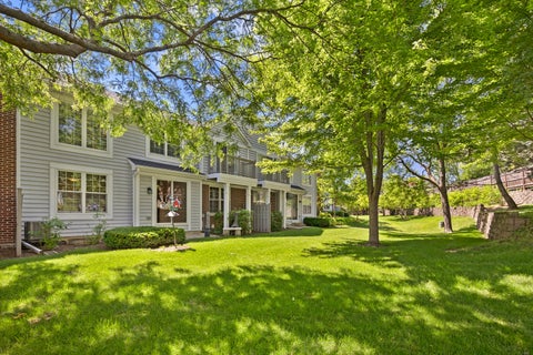 Tiny photo for 88 Fulbright Lane, Schaumburg, IL 60194 (MLS # 12673957)