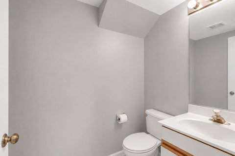 Tiny photo for 1304 Orleans Drive #1304, Mundelein, IL 60060 (MLS # 12743370)