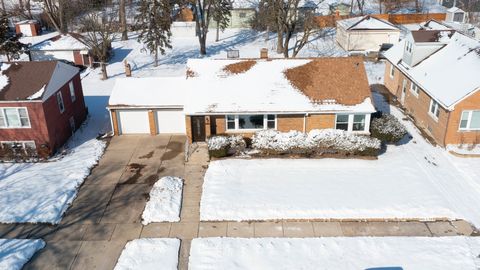 A home in Lyons