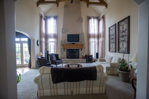 Tiny photo for 7542 Thornhill Court, Yorkville, IL 60560 (MLS # 12602703)