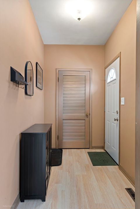 Tiny photo for 12 N Du Bois Avenue, Elgin, IL 60123 (MLS # 12533232)