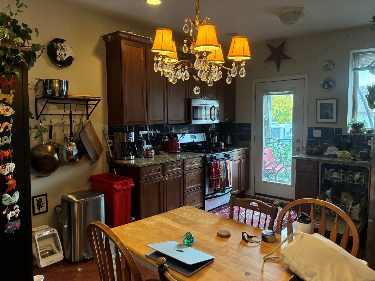 1531 W Hollywood Avenue 2