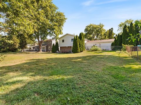 Tiny photo for 1888 Cheshire Lane, Wheaton, IL 60189 (MLS # 12412122)