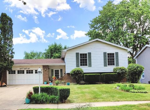 Tiny photo for 1888 Cheshire Lane, Wheaton, IL 60189 (MLS # 12412122)