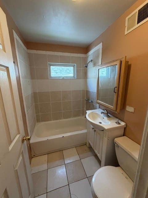 Tiny photo for 6505 S Damen Avenue, Chicago, IL 60636 (MLS # 12674842)
