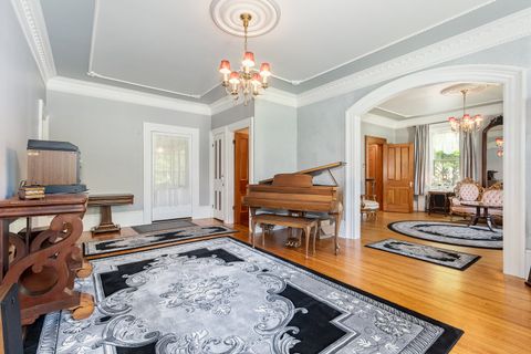Tiny photo for 1006 S Jefferson Street, Lockport, IL 60441 (MLS # 12426459)