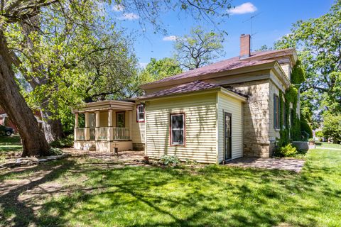 Tiny photo for 1006 S Jefferson Street, Lockport, IL 60441 (MLS # 12426459)