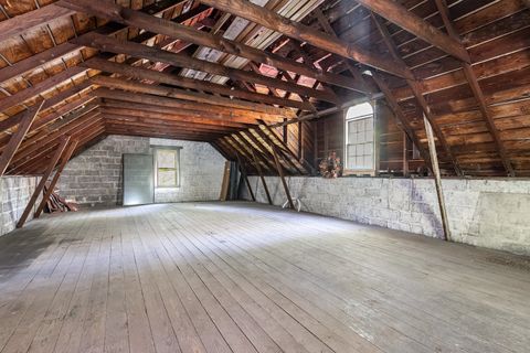 Tiny photo for 1006 S Jefferson Street, Lockport, IL 60441 (MLS # 12426459)
