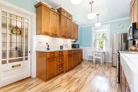 Tiny photo for 1006 S Jefferson Street, Lockport, IL 60441 (MLS # 12426459)