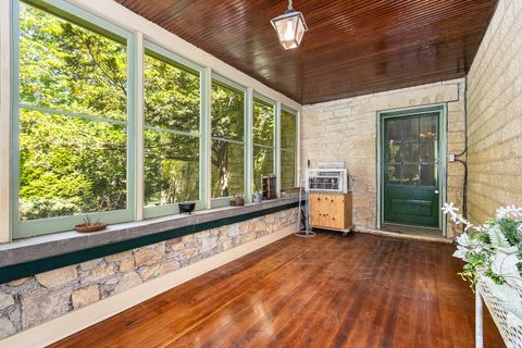 Tiny photo for 1006 S Jefferson Street, Lockport, IL 60441 (MLS # 12426459)