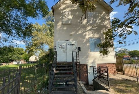 6243 S Racine Avenue Chicago IL 60636