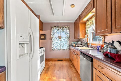 Tiny photo for 842 N Memorial Drive, Chicago Heights, IL 60411 (MLS # 12740508)