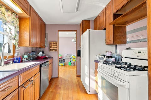 Tiny photo for 842 N Memorial Drive, Chicago Heights, IL 60411 (MLS # 12740508)
