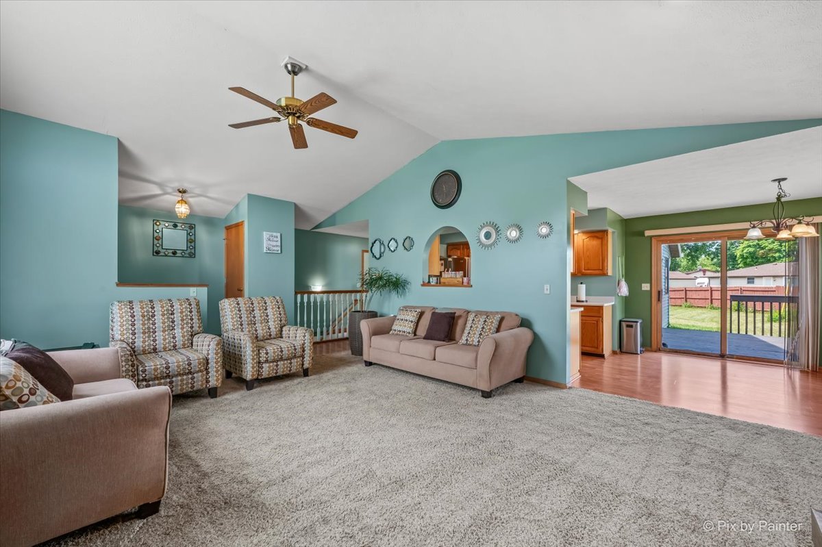 Properties 2 811 Arnold Avenue