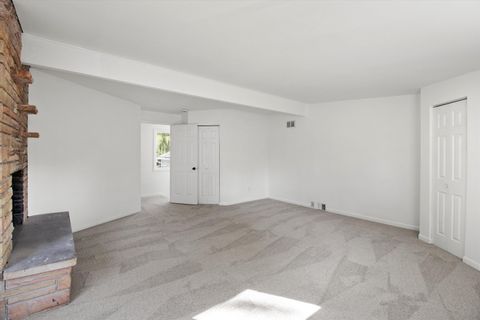 Tiny photo for 33448 N Greentree Road, Grayslake, IL 60030 (MLS # 12479140)