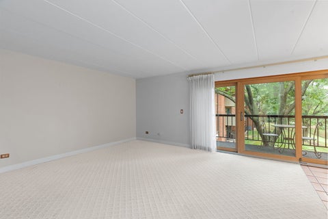 Tiny photo for 111 E Janata Boulevard #2A, Lombard, IL 60148 (MLS # 12756172)