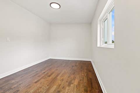 Tiny photo for 9524 Nashville Avenue, Oak Lawn, IL 60453 (MLS # 12716795)