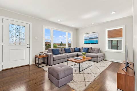 Tiny photo for 9524 Nashville Avenue, Oak Lawn, IL 60453 (MLS # 12716795)