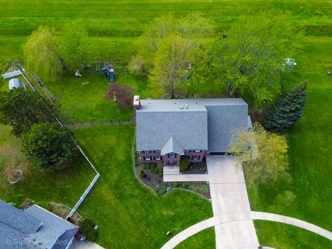 Tiny photo for 529 Stafford Drive, New Lenox, IL 60451 (MLS # 12627003)