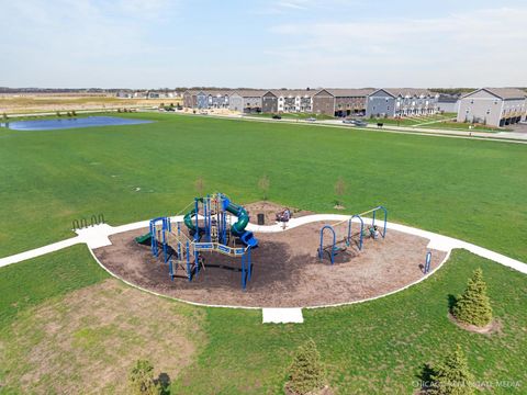 Tiny photo for 844 Briar Glen Court, Hampshire, IL 60140 (MLS # 12624878)