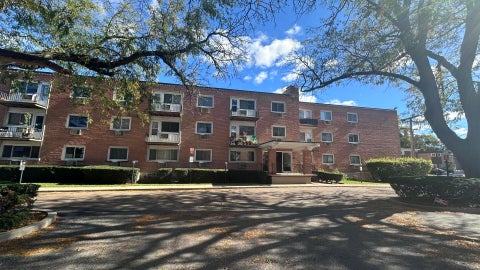 Photo of 8521 Lotus Avenue #807, Skokie, IL 60077 (MLS # 12788034)