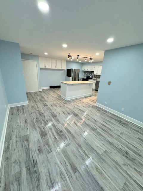 Tiny photo for 830 E Old Willow Road #8-107, Prospect Heights, IL 60070 (MLS # 12506936)