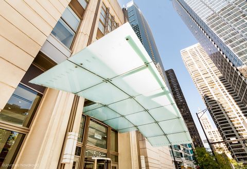 Tiny photo for 512 N MCCLURG Court #1509, Chicago, IL 60611 (MLS # 12508423)