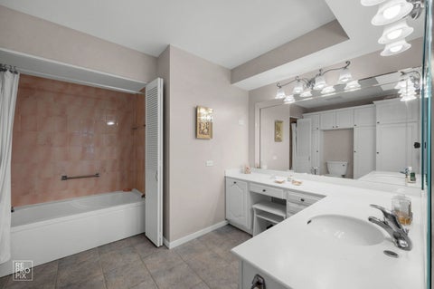 Tiny photo for 7800 W Foresthill Lane #204, Palos Heights, IL 60463 (MLS # 12704755)