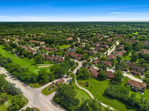 Tiny photo for 7800 W Foresthill Lane #204, Palos Heights, IL 60463 (MLS # 12704755)